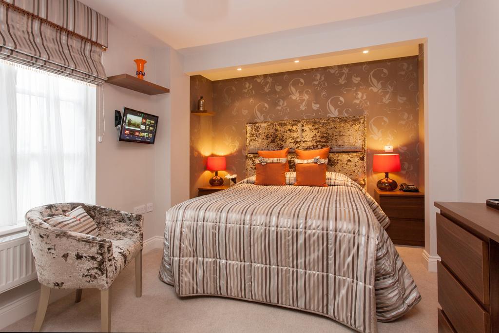 Orsett Hall Extérieur photo